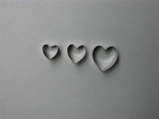 c504 Heart set of 3 small