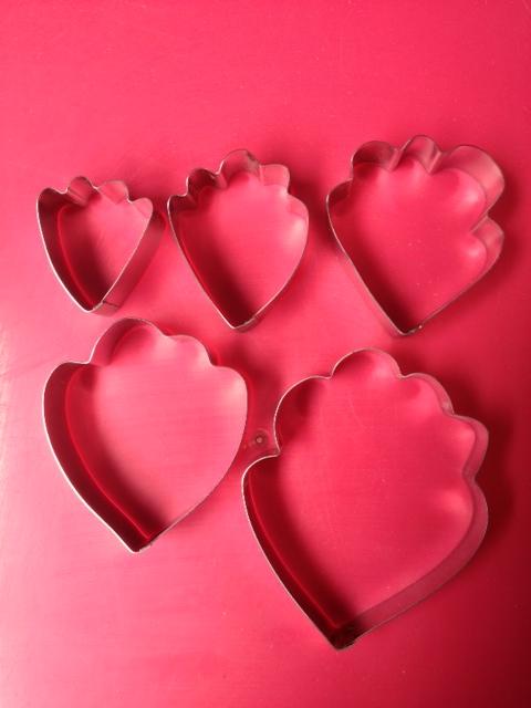 c160 Peony set of 5 20 to 50mm Design by Louise Davey